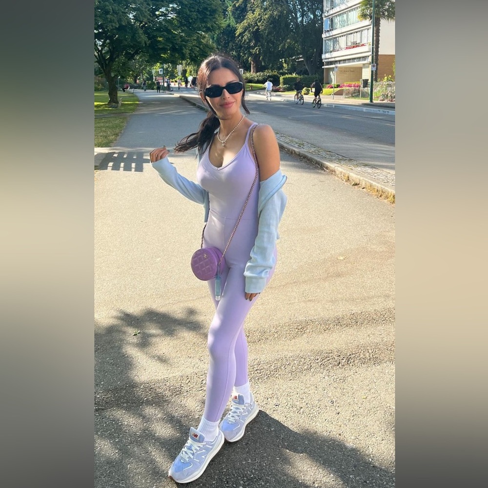 💜 ARITZIA jumpsuit